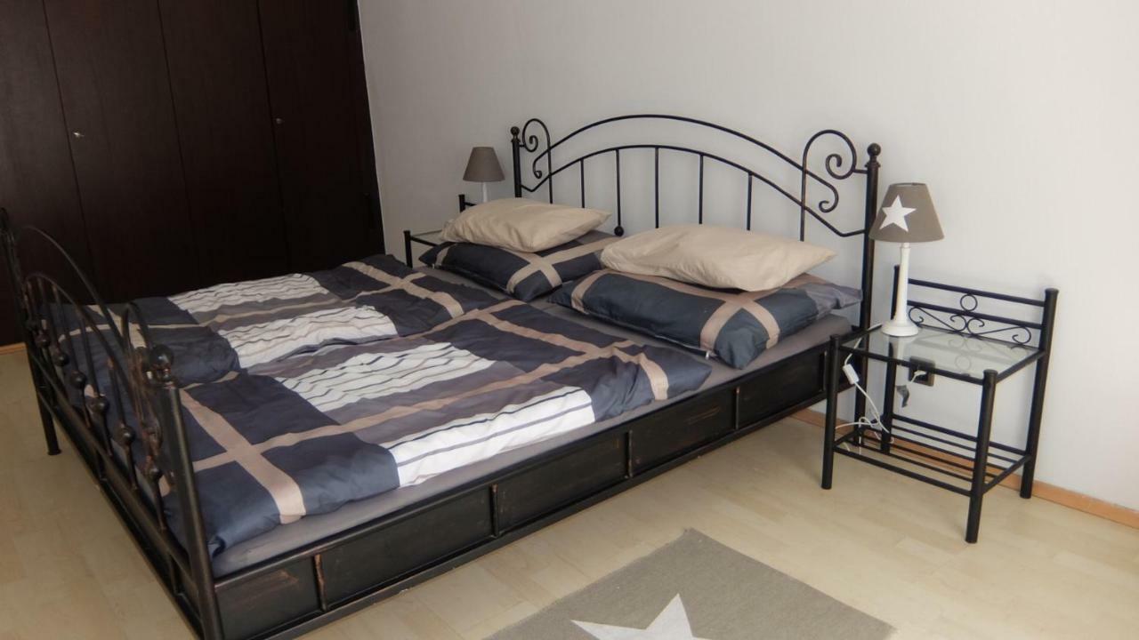 ויידהופן אן דר טהיה Village Appartements מראה חיצוני תמונה